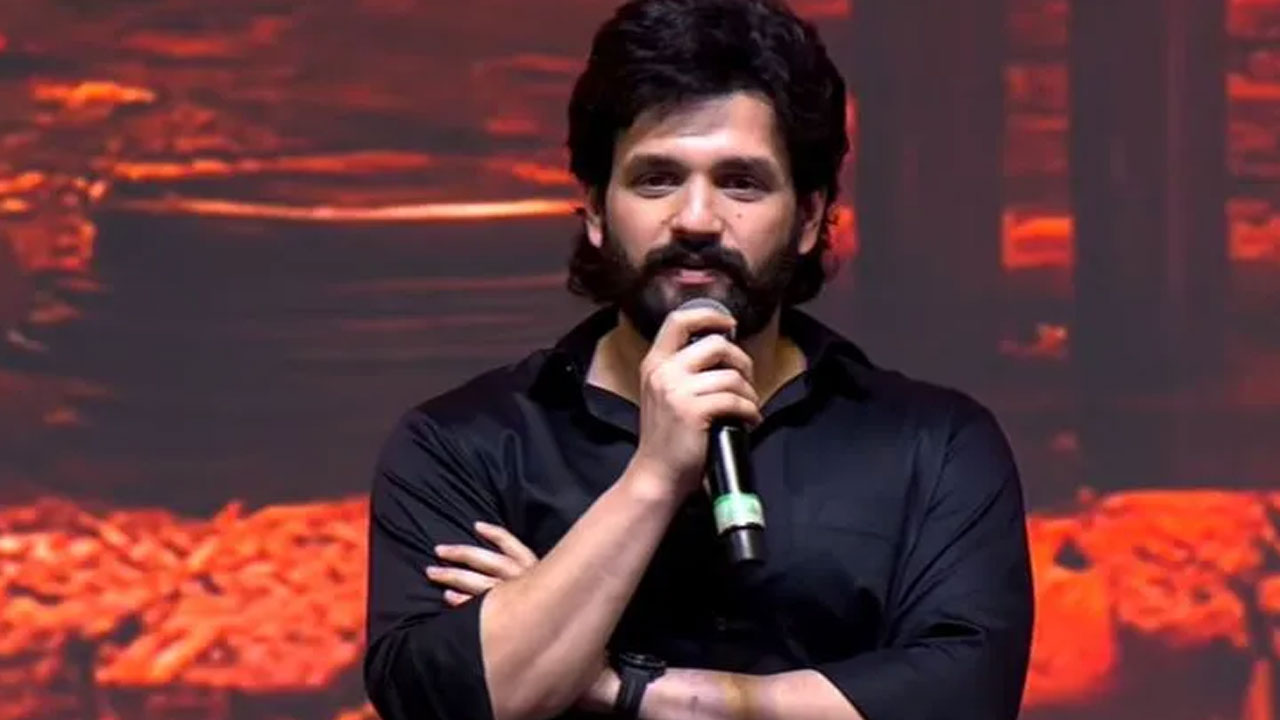 అఖిల్కు అభిమాని పెట్టిన కొత్త పేరు నాగ అఖిల్