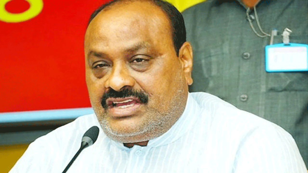 బీసీలపై కక్ష సాధింపు వైసీపీనే: మంత్రి అచ్చెన్నాయుడు