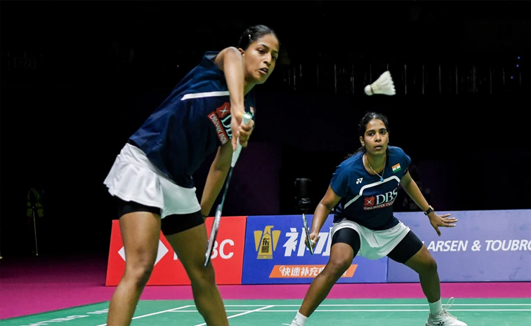 BWF ప్రపంచ ఛాంపియన్షిప్లో ట్రీసా-గాయత్రి జోడీకి కాంస్య పతకం
