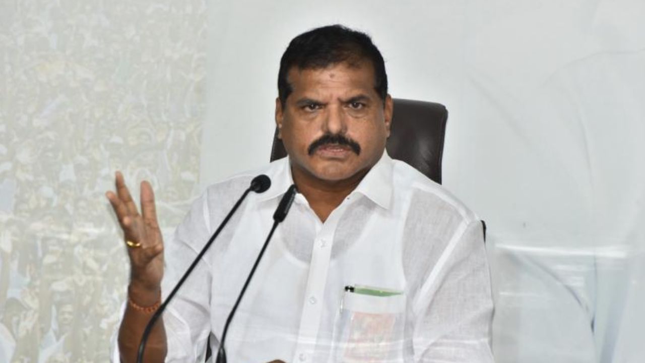 డీఎస్సీ అవకతవకలపై లోకేష్ రాజీనామా చేయాలి: బొత్స సత్యనారాయణ
