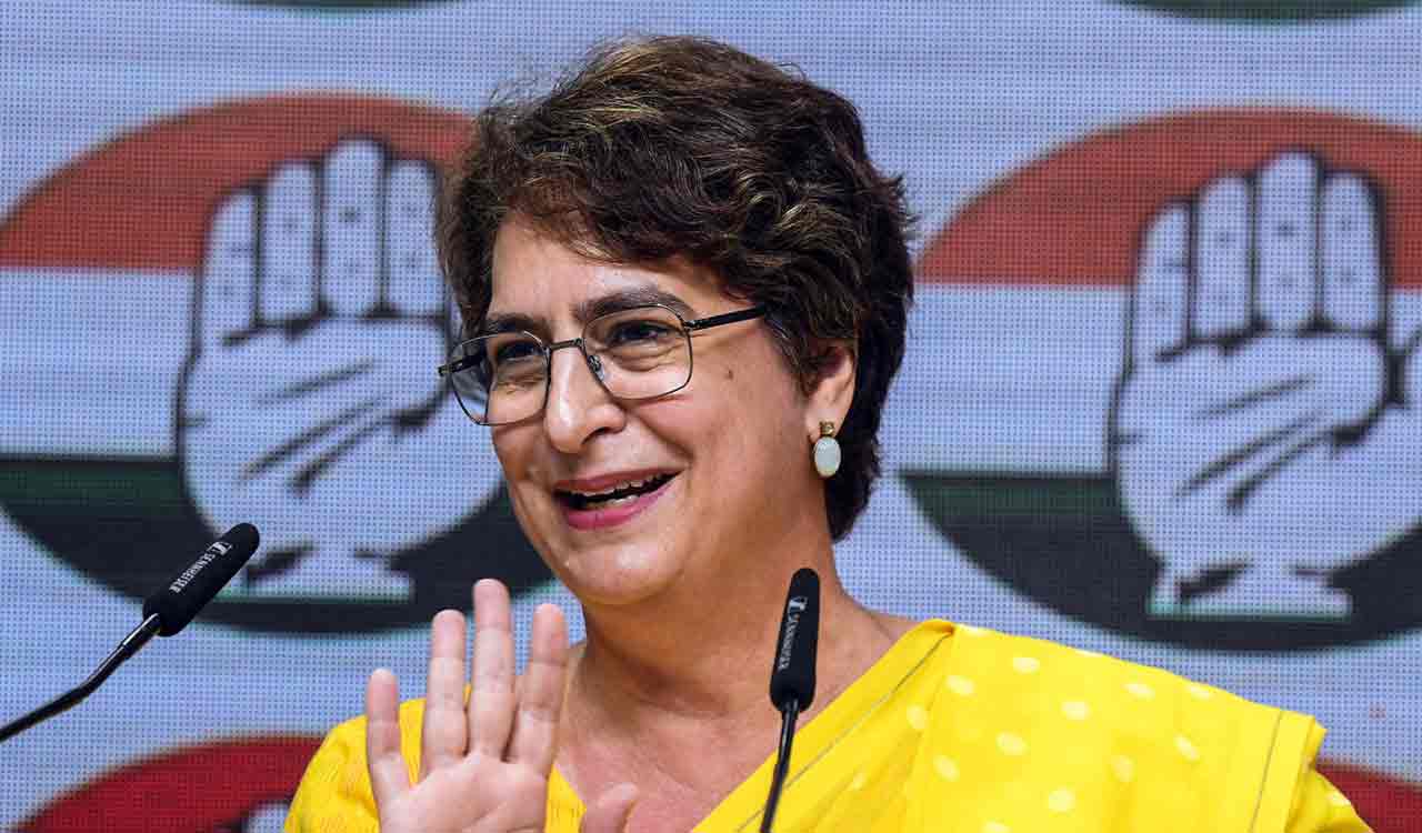 ప్రధాని మోదీ ఇన్స్టాగ్రామ్ ప్రయత్నాలు విఫలం: ప్రియాంకా గాంధీ విమర్శ