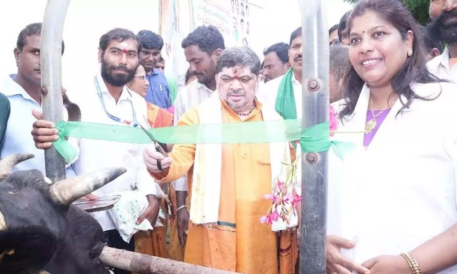 సోమరాం గ్రామంలో పోన్నం ప్రభాకర్ పర్యటన, సమస్యల పరిష్కారానికి ఆదేశం