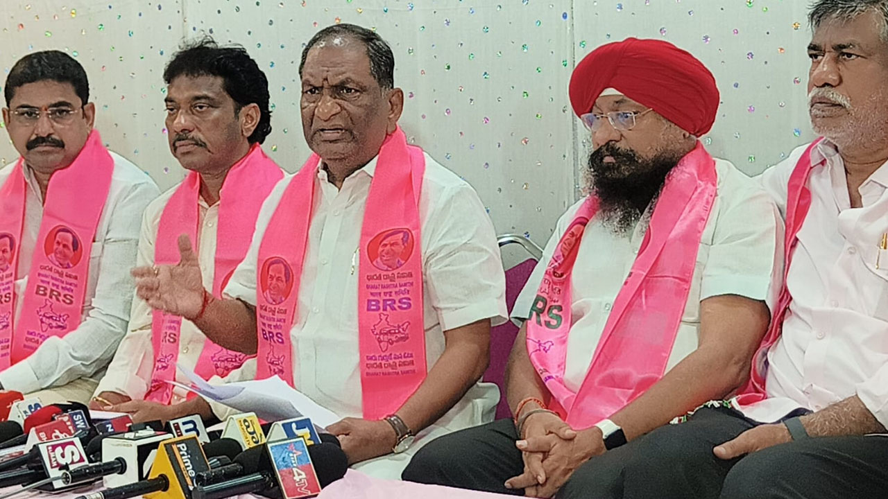 రేవంత్ నీటి వ్యాఖ్యలపై కొప్పుల ఈశ్వర్ తీవ్ర విమర్శ